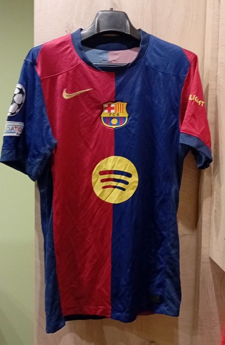 Футболни тениски