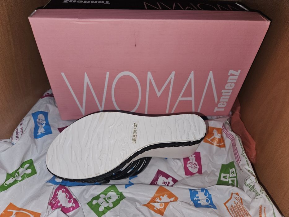 Чехли на Tendenz