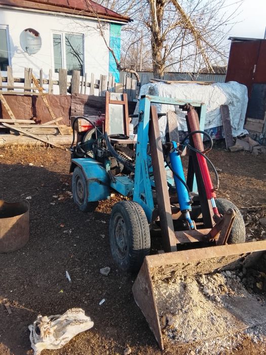 Трактор сатылады, бөлшектепте  сатуға келісуге болады