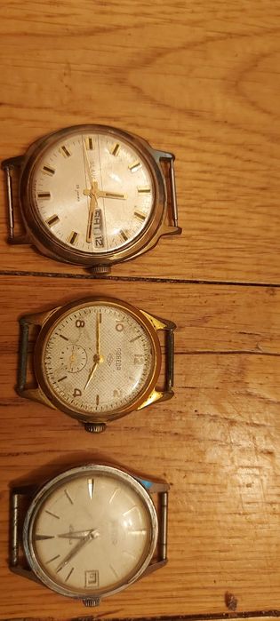 Три броя руски мъжки часовника