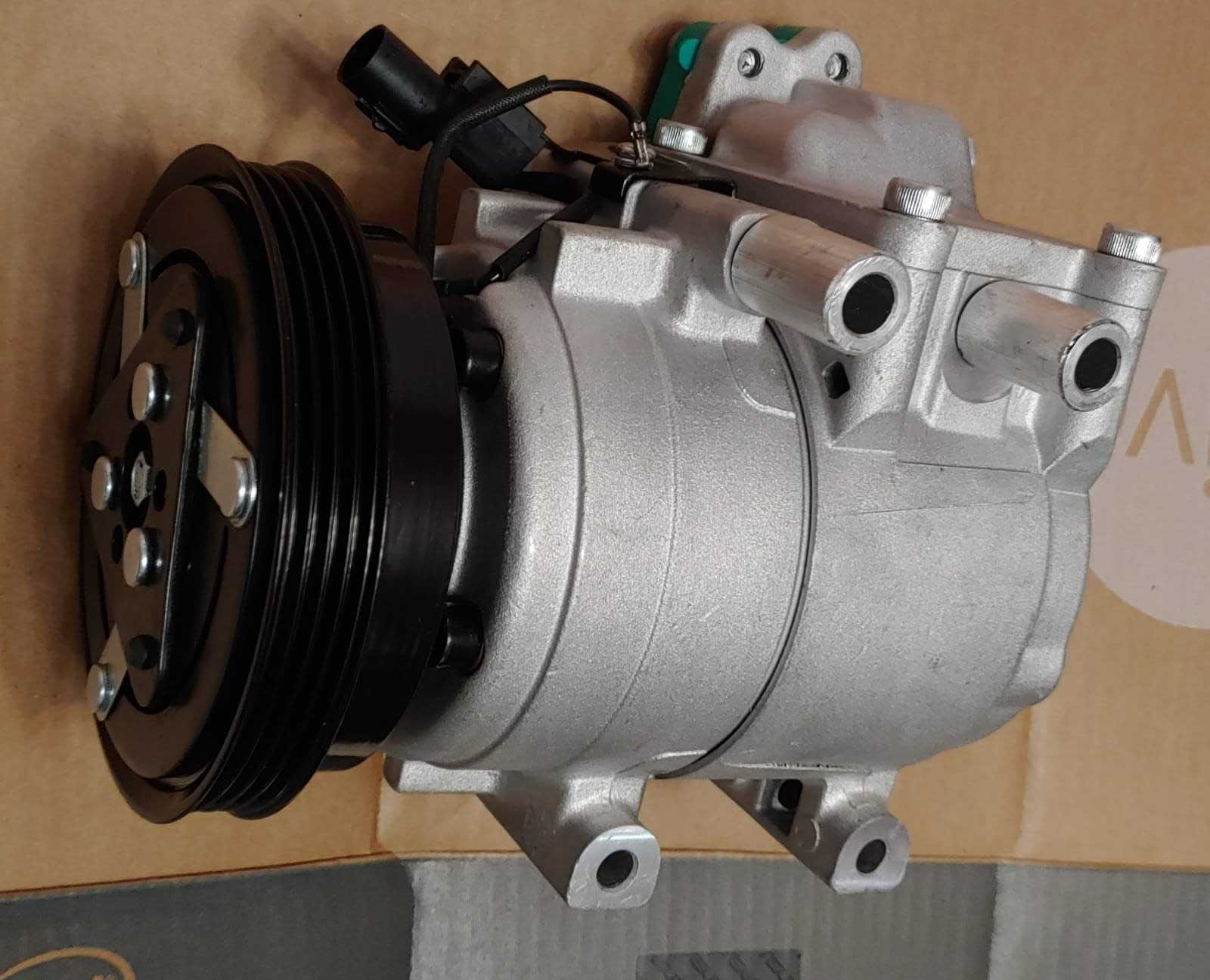 Compresor nou AC (aer conditionat) Hyundai Tucson 2004-2010