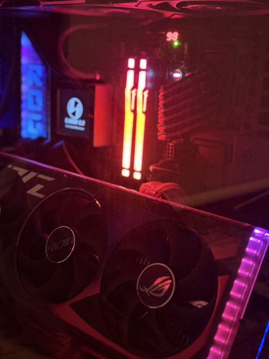 RTX 4090 + I9 14900k