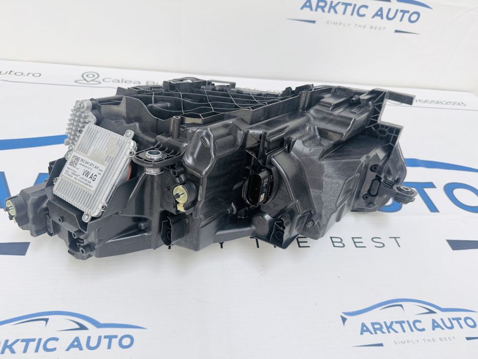 Far dreapta led Skoda Octavia 4 facelift cod 5E4941010