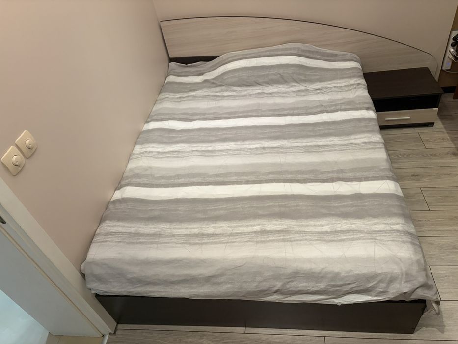 Спална с матрак 1.40х1.90