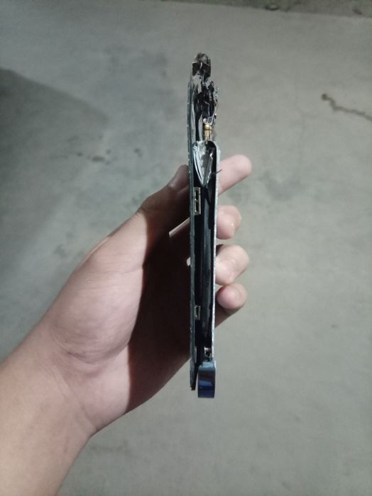 Iphone 13 sotiladi