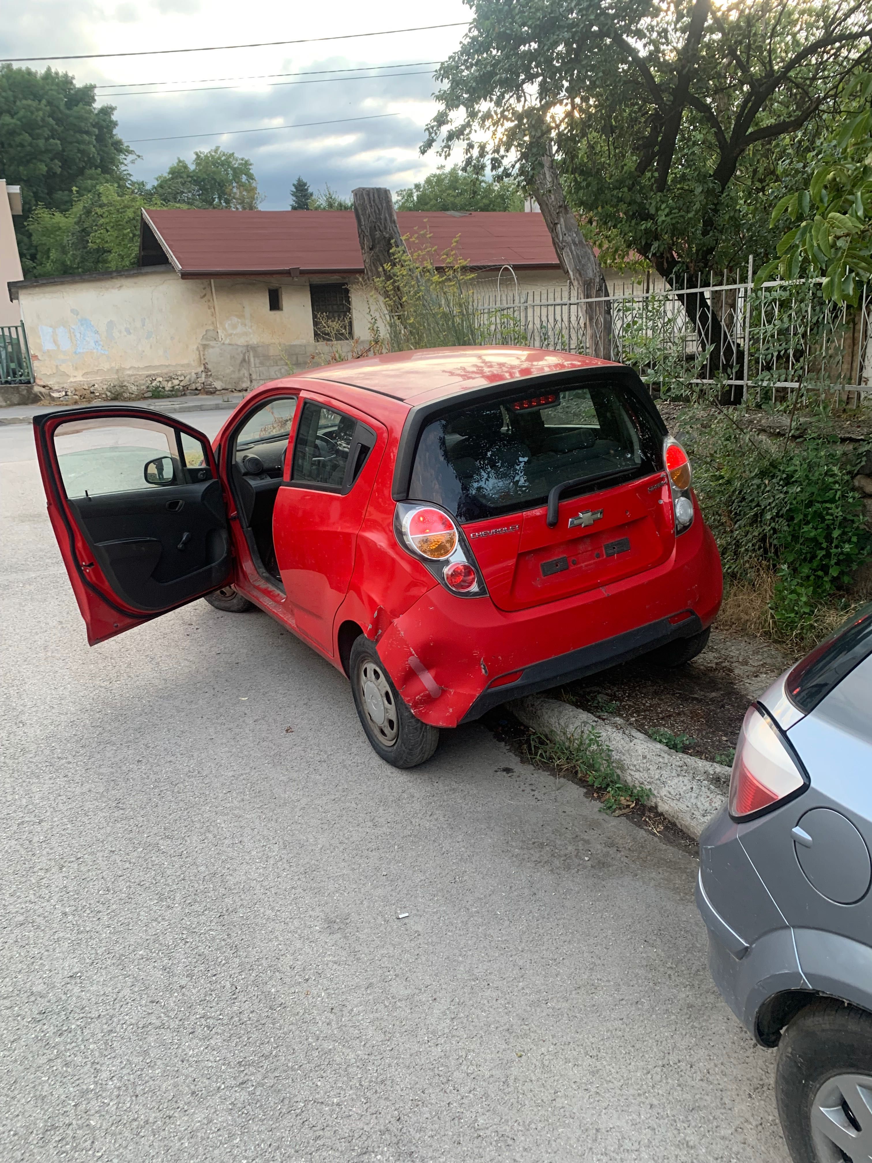 Chevrolet Spark  1.0 2010г само на части