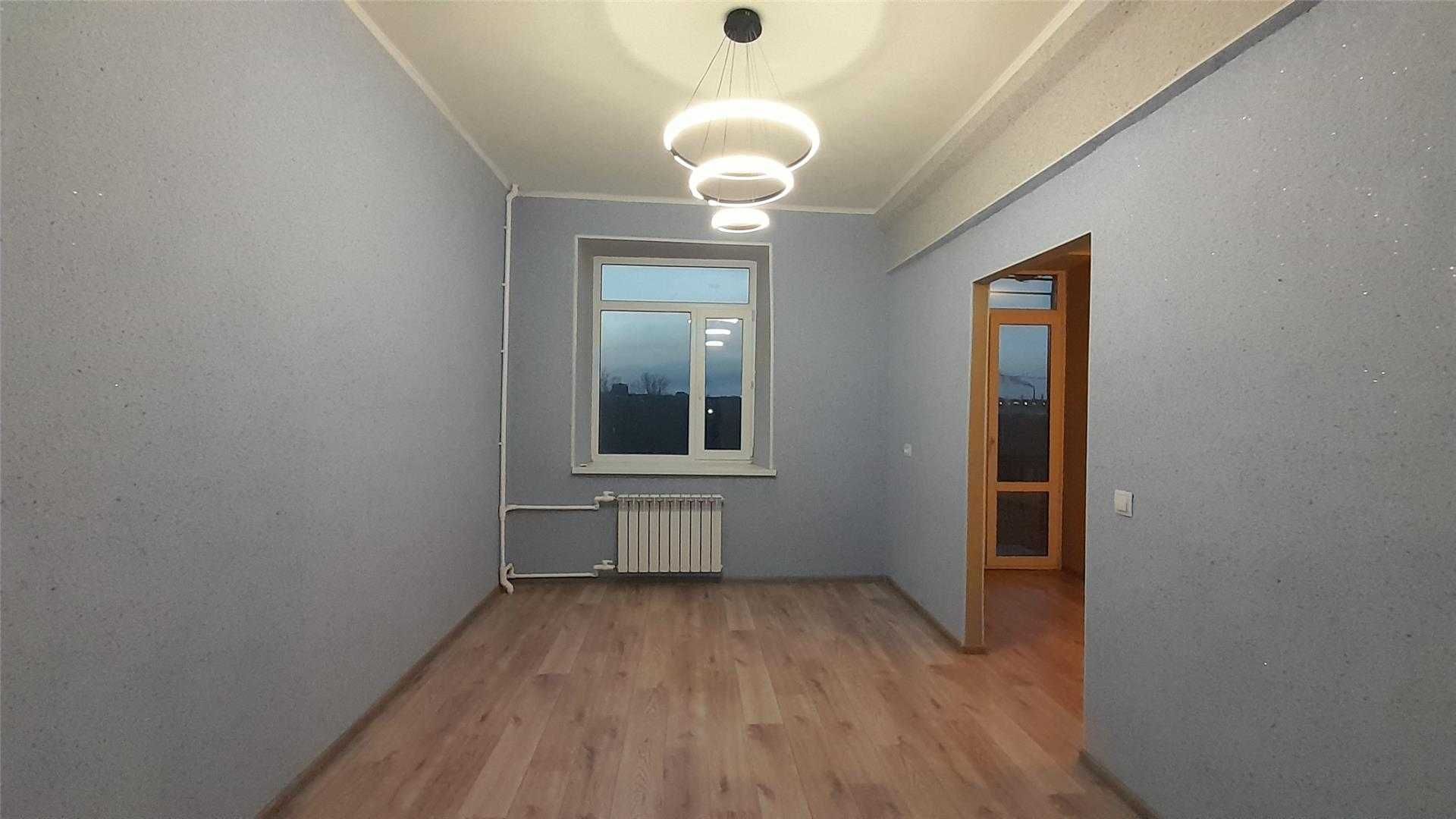 Продам 2 комн болгарского типа на 4эт в 5 эт доме