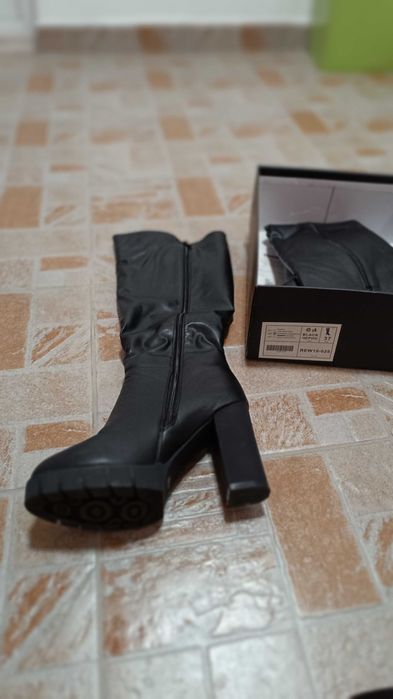 Дамски обувки - нови