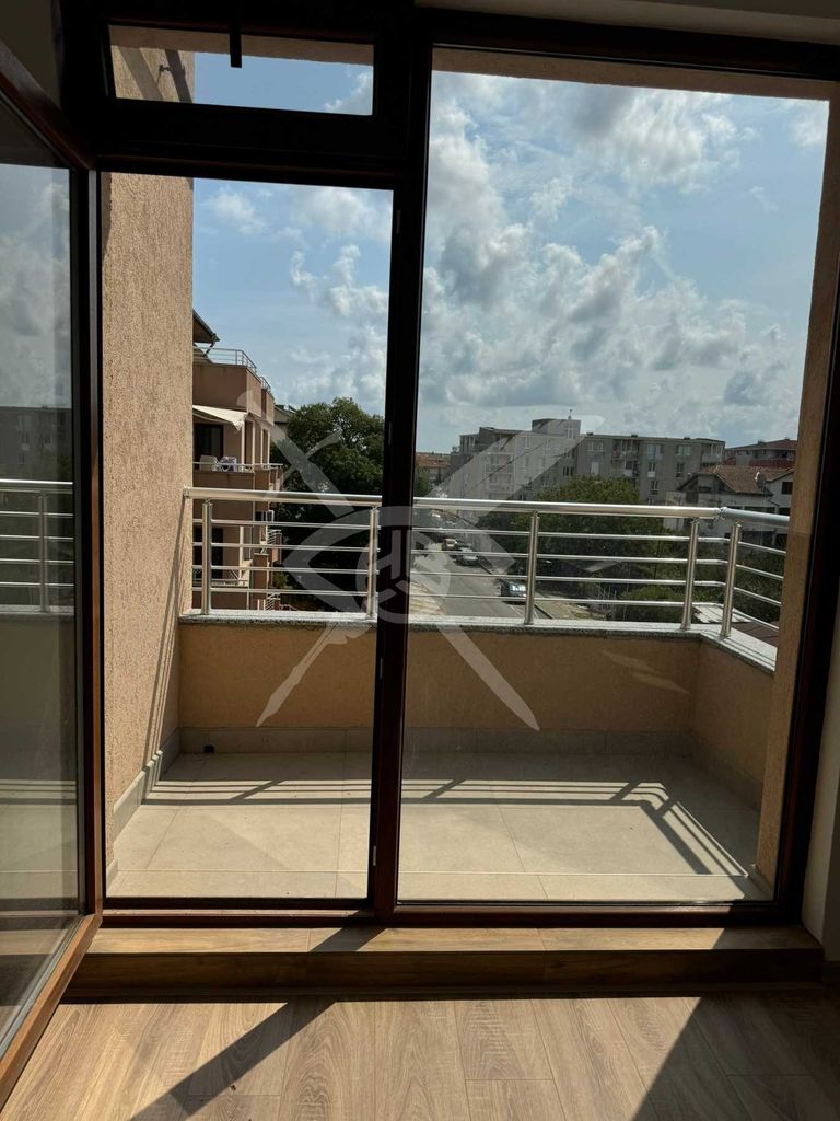 Продава се Двустаен апартамент в Приморско - 5 кв.м за 14300 €/кв.м - Снимка #5