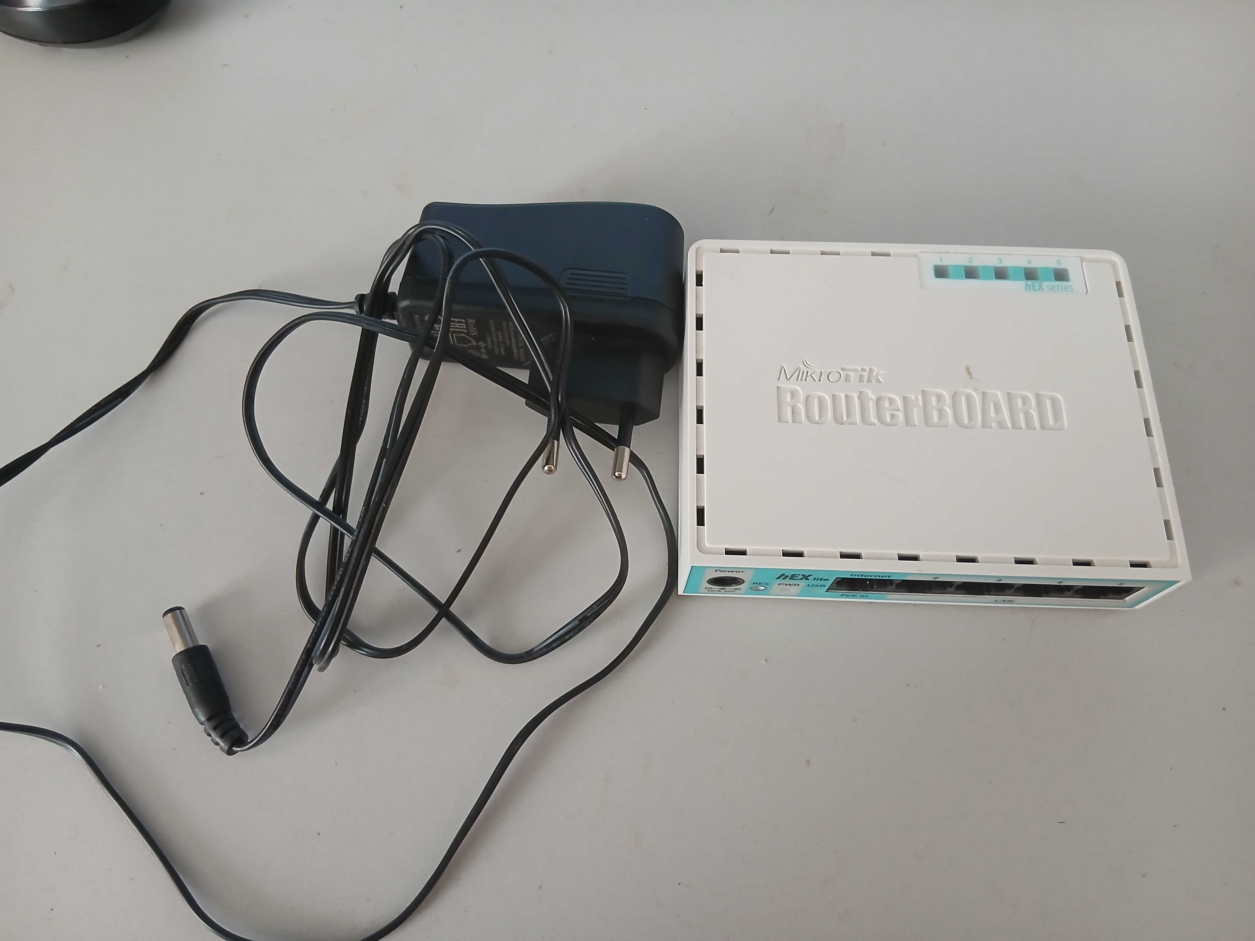 Маршрутизатор Mikrotik hEX lite RB750r2