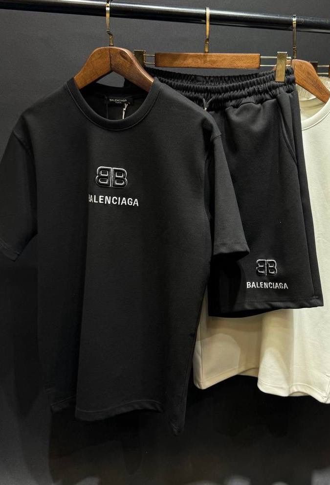 Stoc Compleu barbati Balenciaga