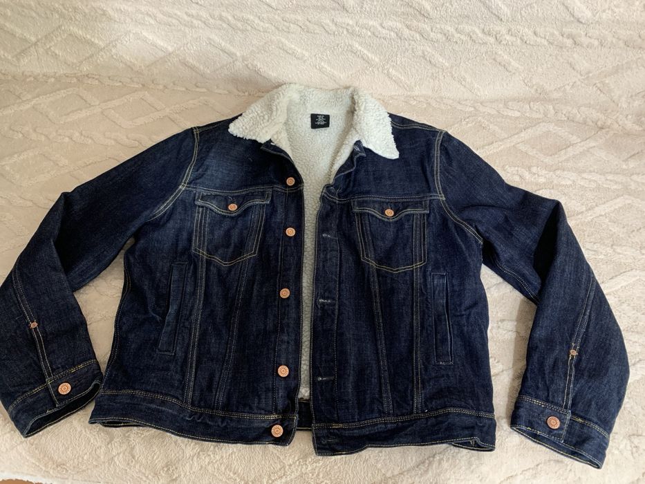 Продам куртку джинсовую р 54 , 15тыс