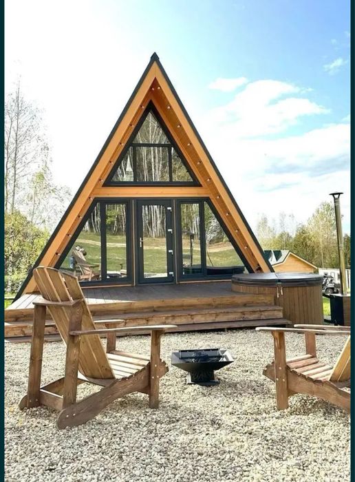 Vindem cabane tip  A frame