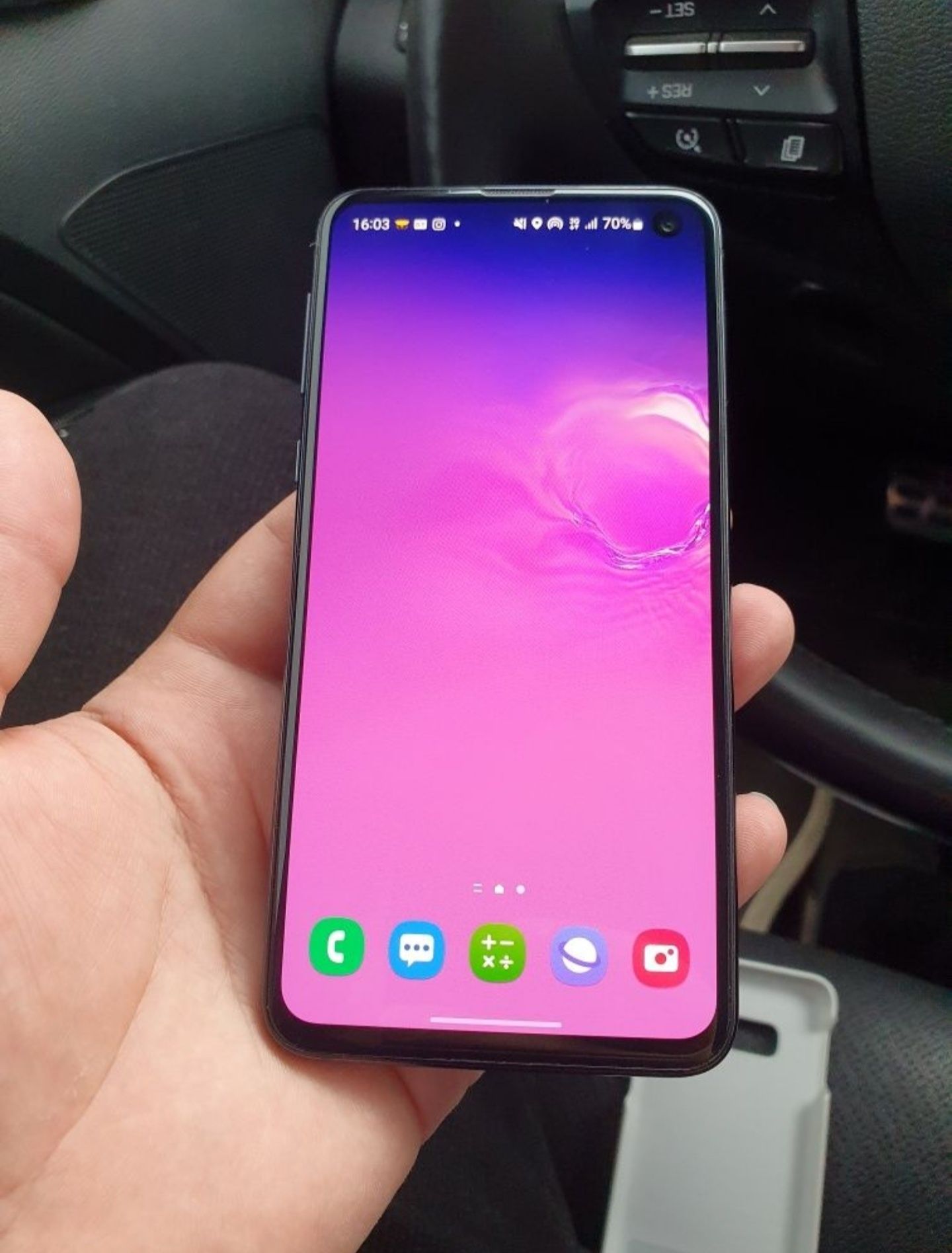 Samsung galaxy s10e