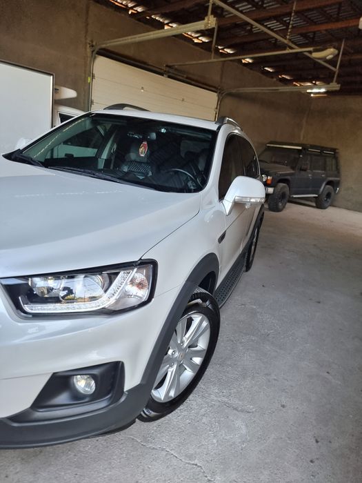 Продаеться Chevrolet Captiva 4