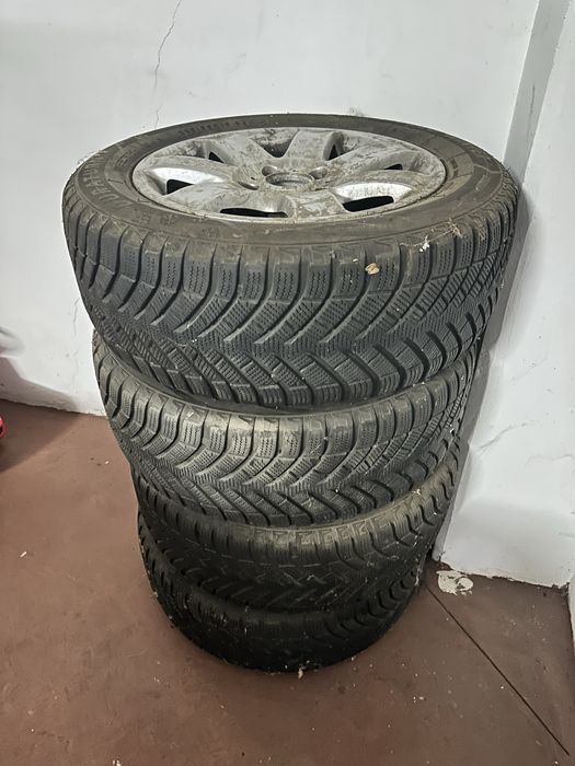 Jante 5x120 + anvelope iarna 225x55R16
