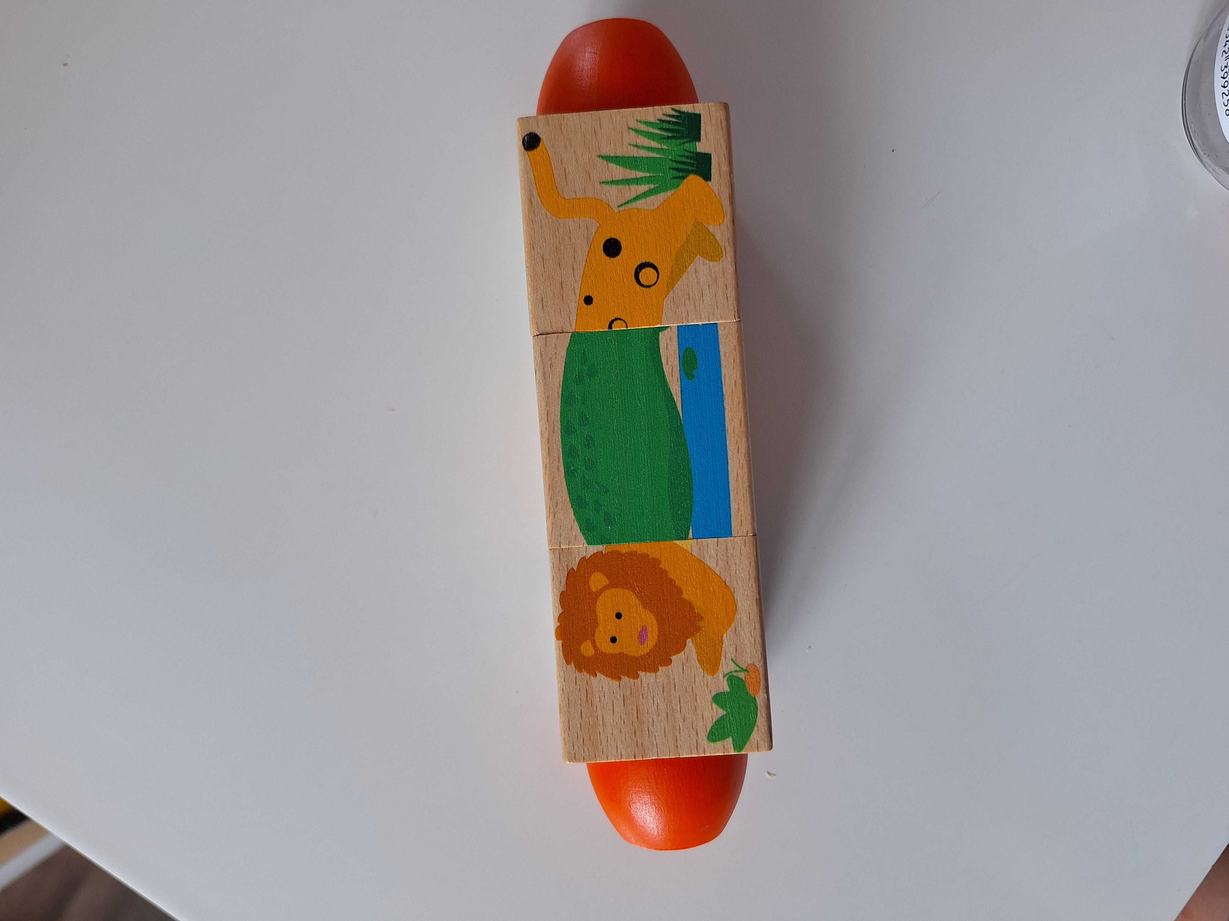 Дървена играчка с въртящи се кубчета