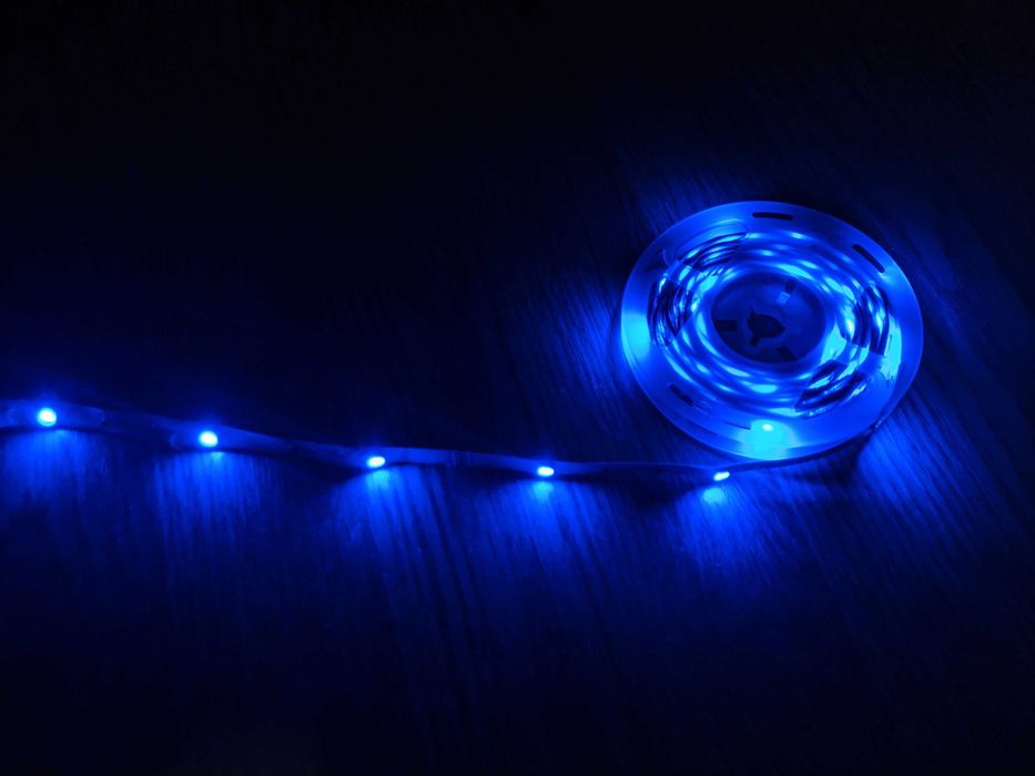 LED цветна лента осветление 5 метра дистанционно управление