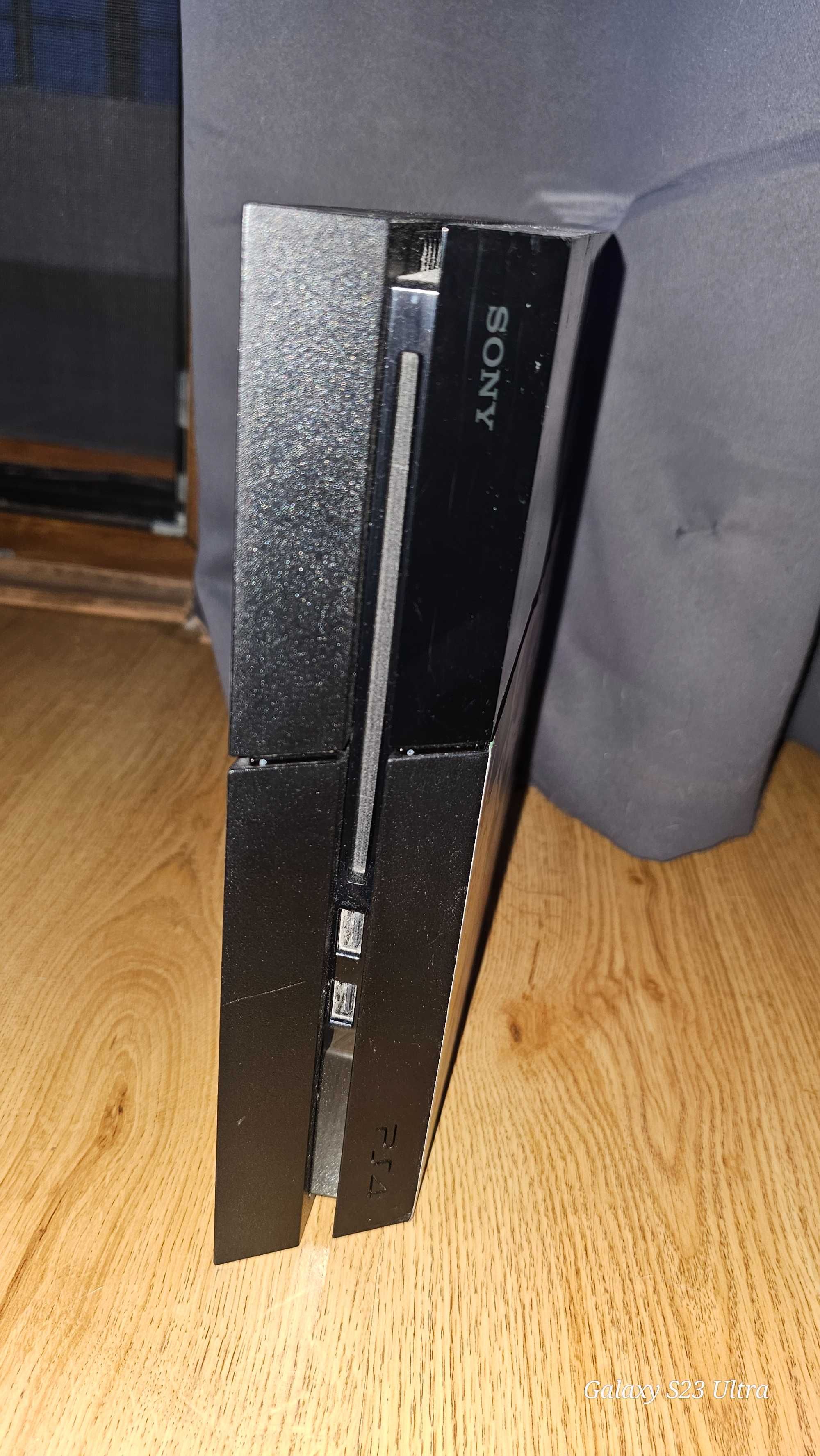 Playstation 4 console+Controller+Headset!!!