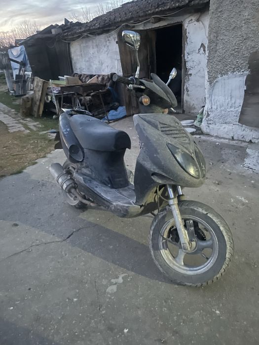 De vânzare scuter 49cc *cititi anunțul*