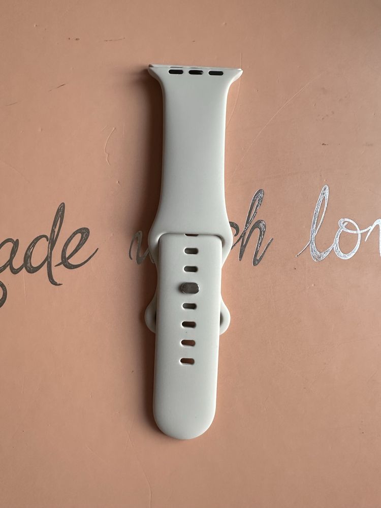 Силиконова каишка Apple watch 9,8,7,6,5,4