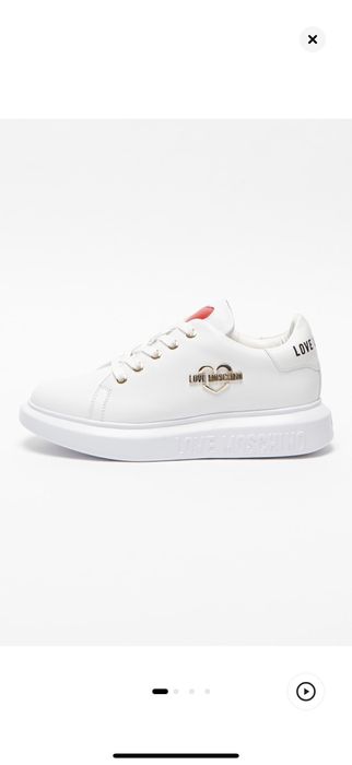 Бели кецове Love Moscino