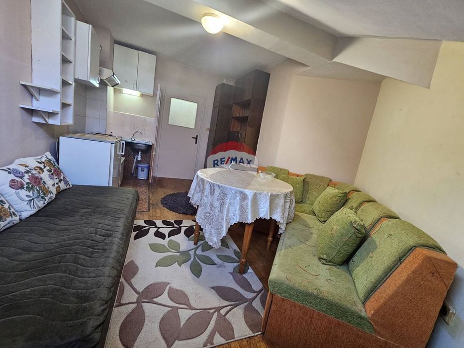 Дава се под наем Ателие в Варна, Левски - 20 кв.м за 178.5 € - Снимка #11