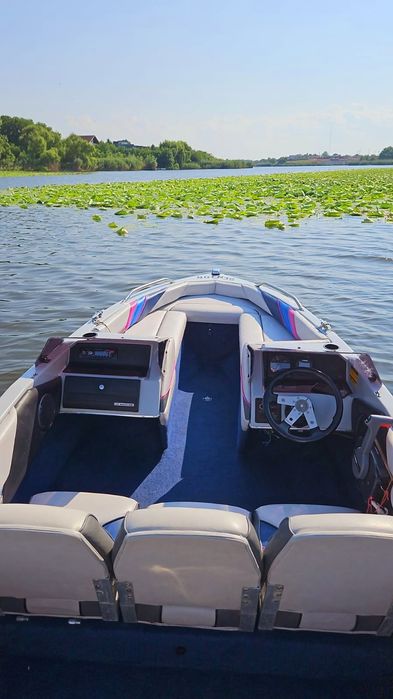 Barca Bayliner Capri Senior Yamaha 60 cp 2020