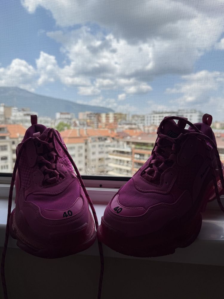 Balenciaga triple s розови