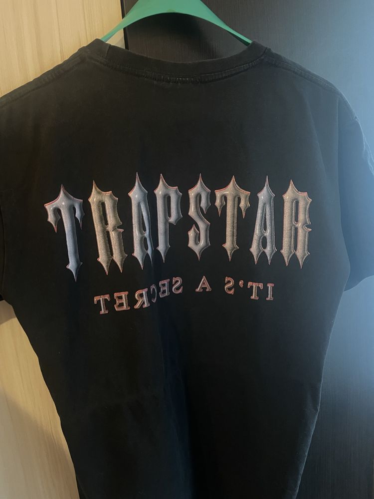 Трапстар тениска - С