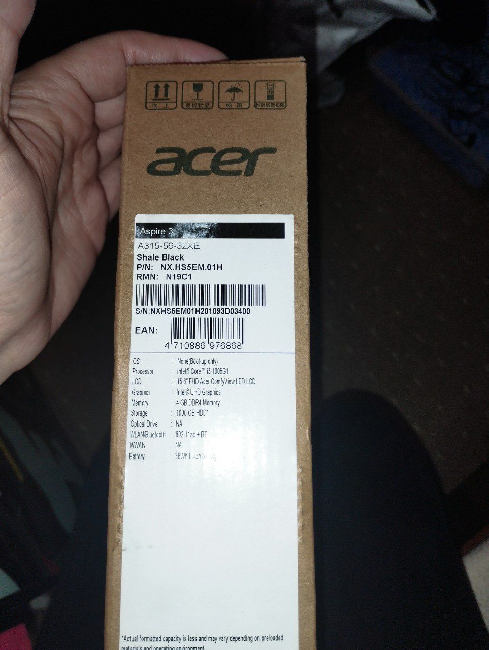 Продаётся ноутбук новый Acer Aspire3