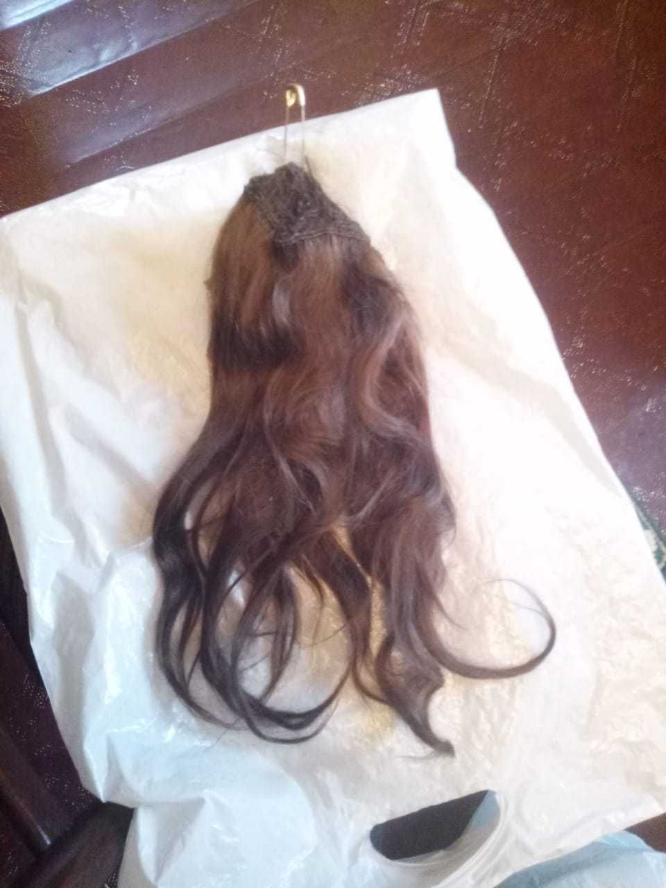 Шиньон из натуральных волос, длина – 40 см, не пользовались