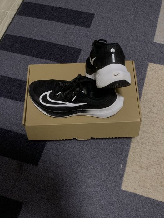 Обувки за бягане Nike ZoomX 5