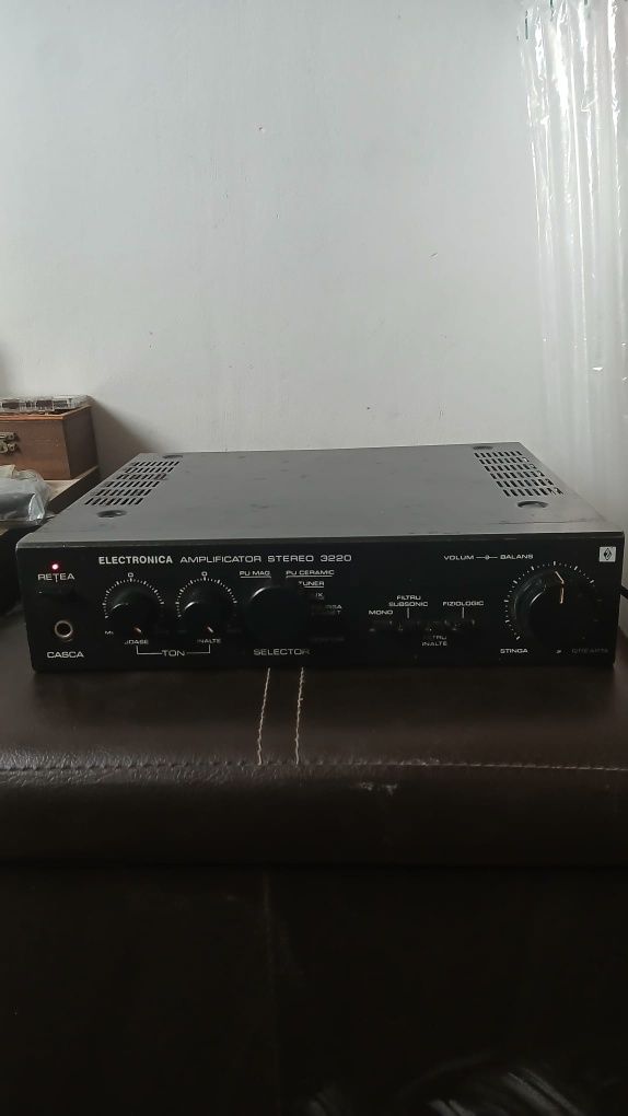 Amplificator românesc Electromiresi 2x15.W 4ohm