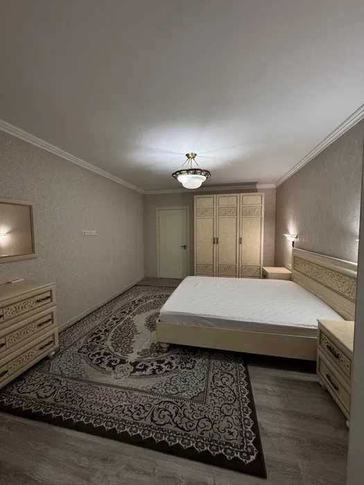 R5 Сдается ШИКАРНАЯ квартира ор-р в Ойбек метро 2/3/9