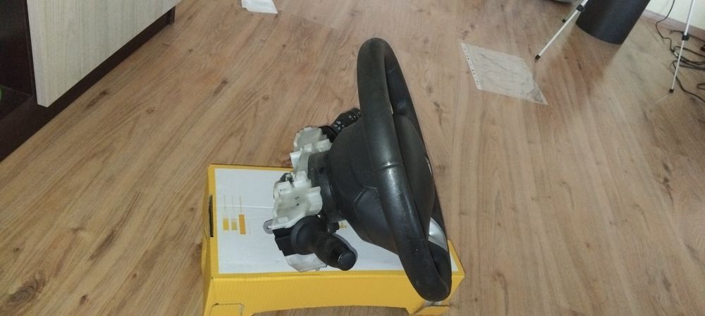 Мултифункционален волан с аербег airbag и лентов кабел + лост за мигач