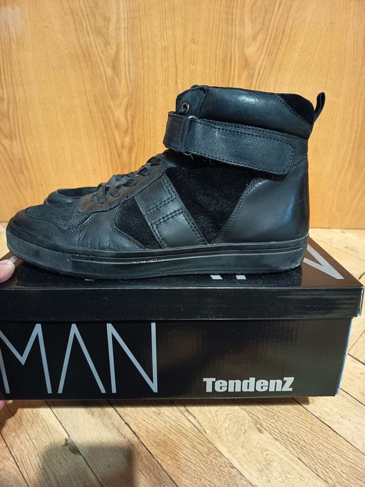 Мъжки боти от естествена кожа