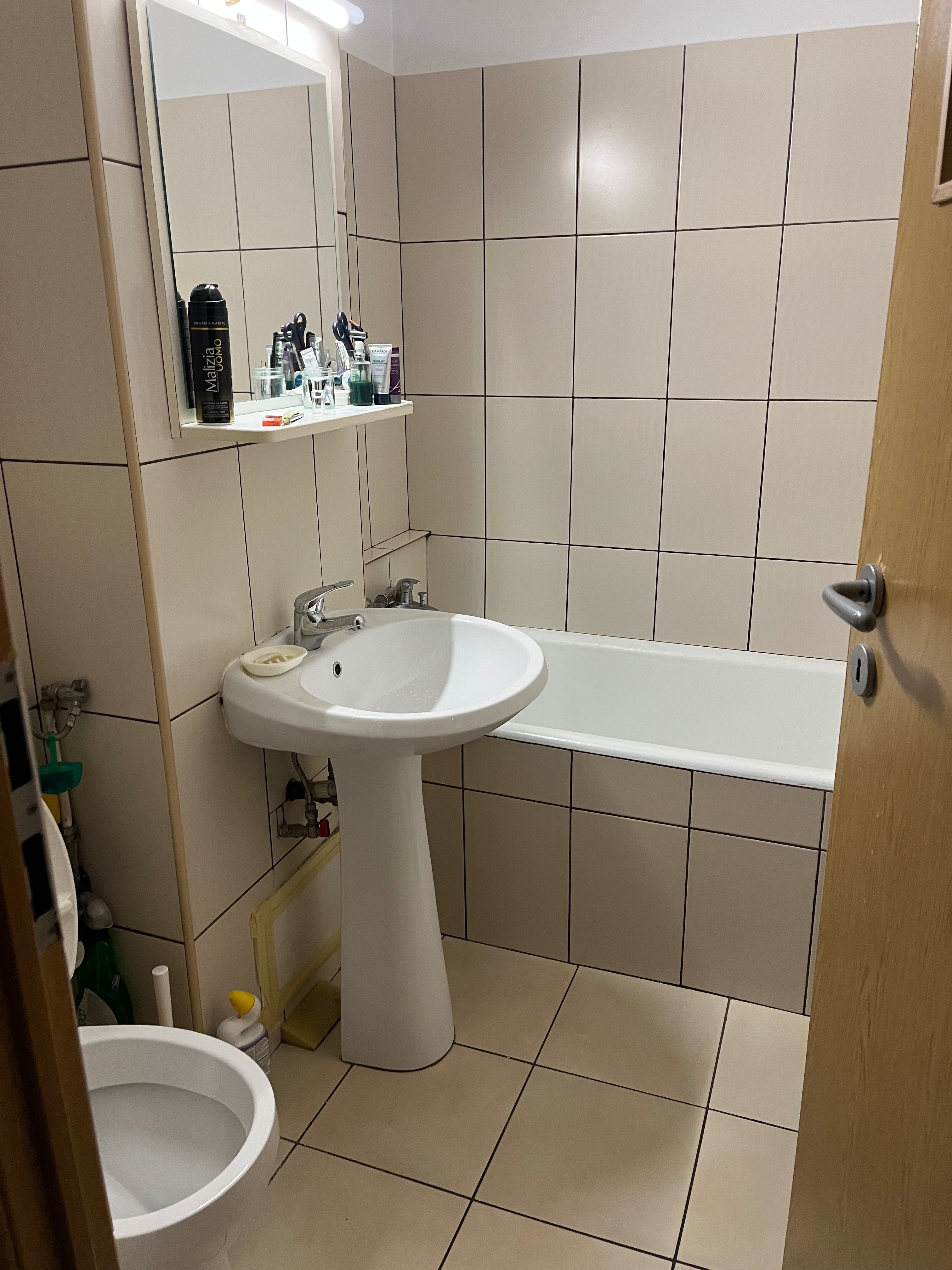Vând garsoniera Drumul Taberei