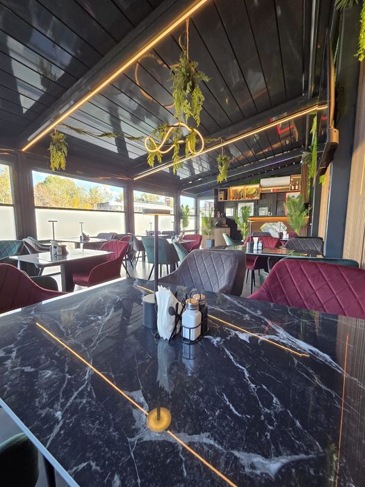 Evenimente de neuitat la JUNGLE Bistro-spațiu 30-35 persoane