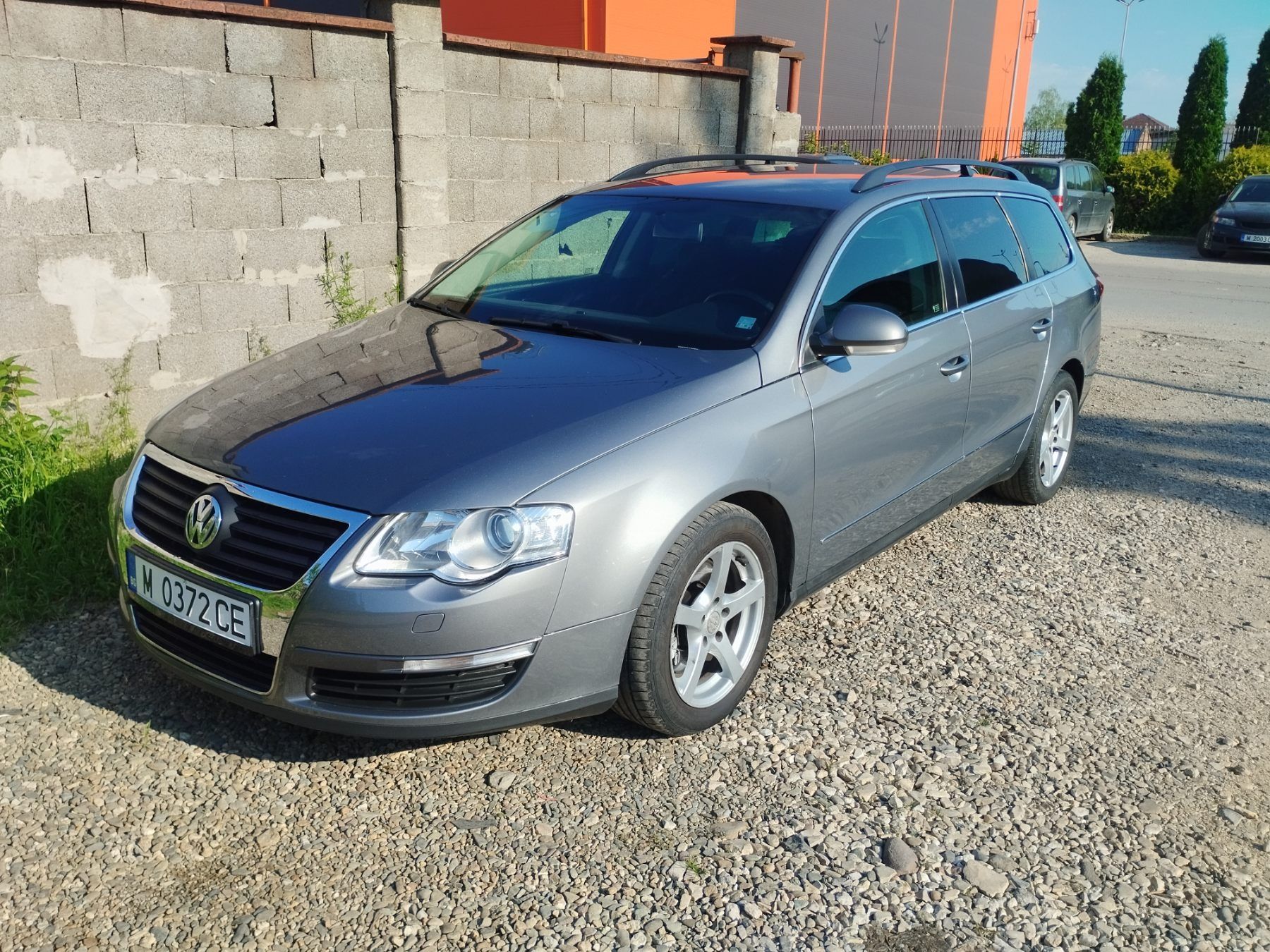 Продавам Passat B6