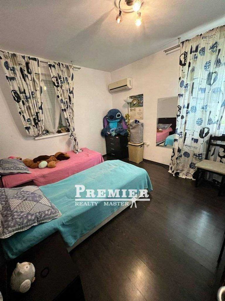 Продава се Тристаен апартамент в к.к. Слънчев бряг - 104 кв.м за 866 €/кв.м - Снимка #9