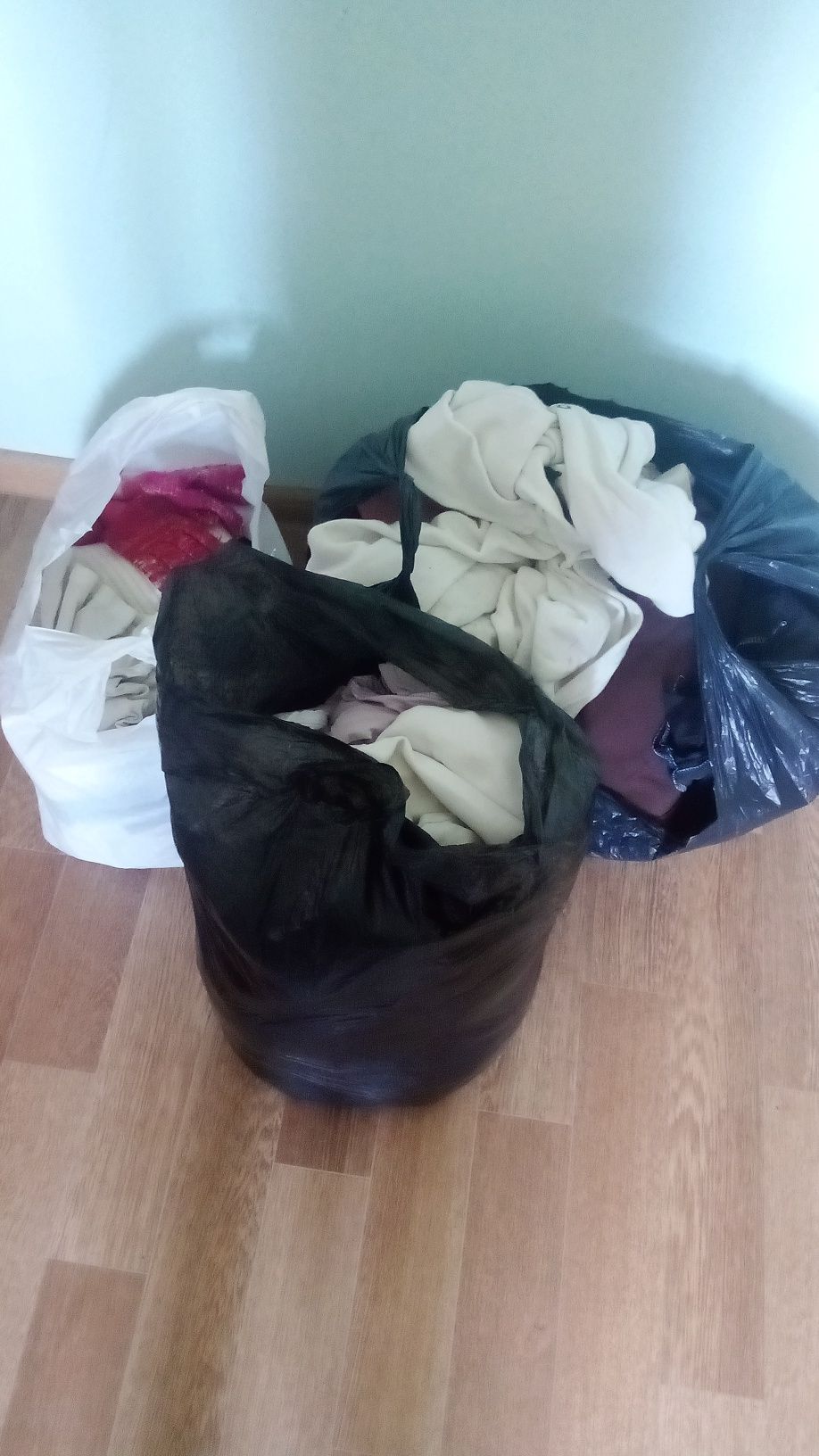 Отдам даром вещи