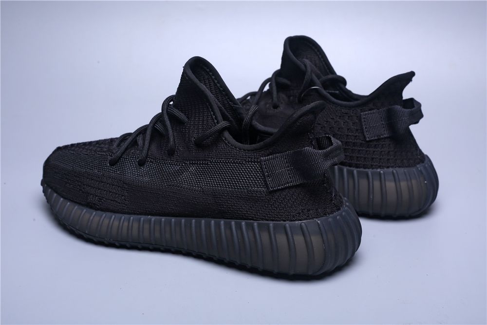 Маратонки Adidas Yeezy рефлектив