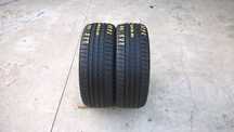 Doua anvelope de vara 225 40 19 bridgestone turanza T005 cu 8 mm 3620