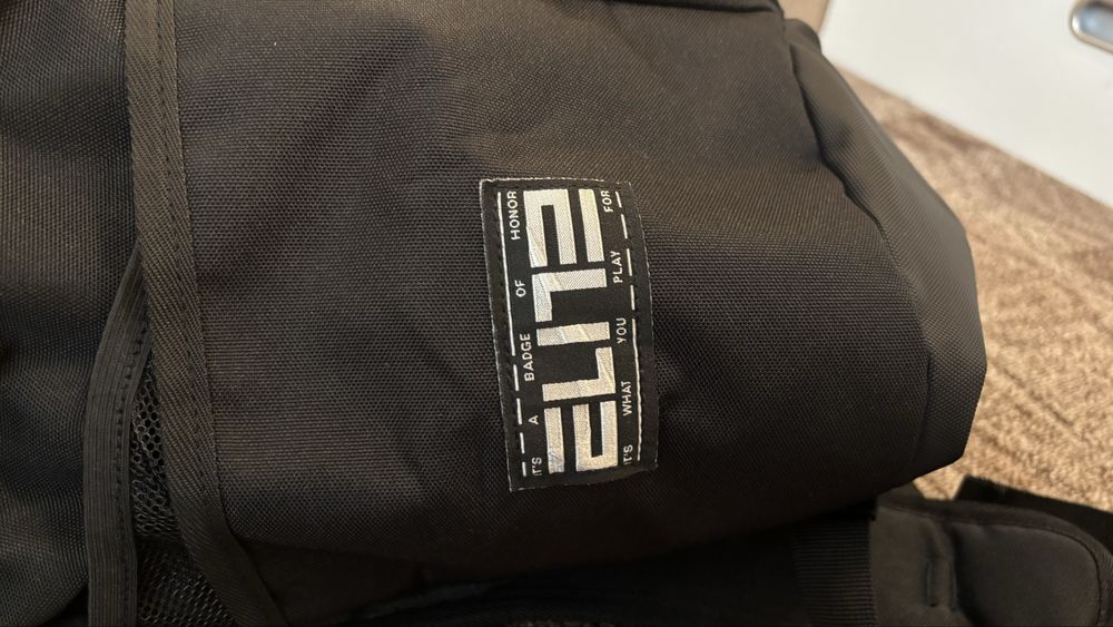Nike elite bag