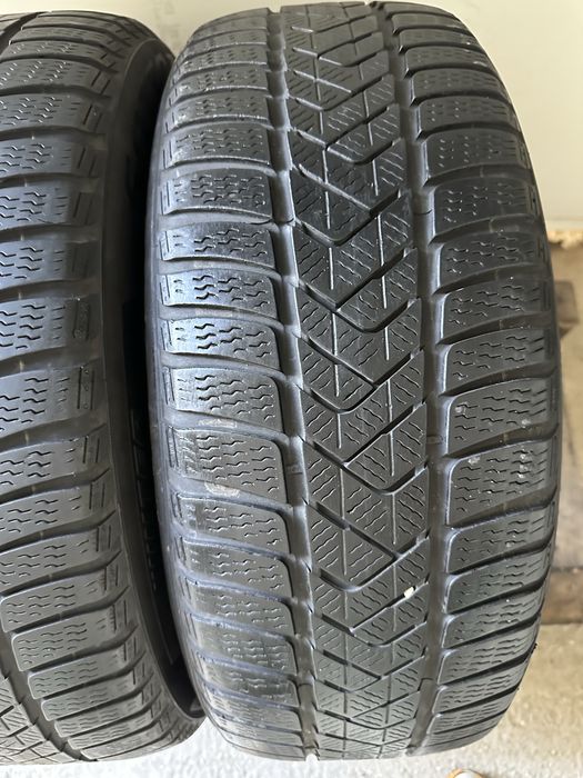 225/55 R17 Pirelli Sottozero 3 2 buc
