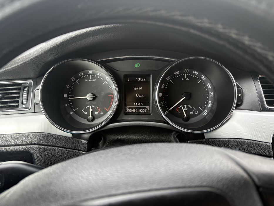 Skoda Superb 2.0 TDI 140 cp BMP