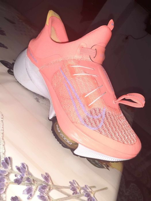 Adidasi nike dama nr 38