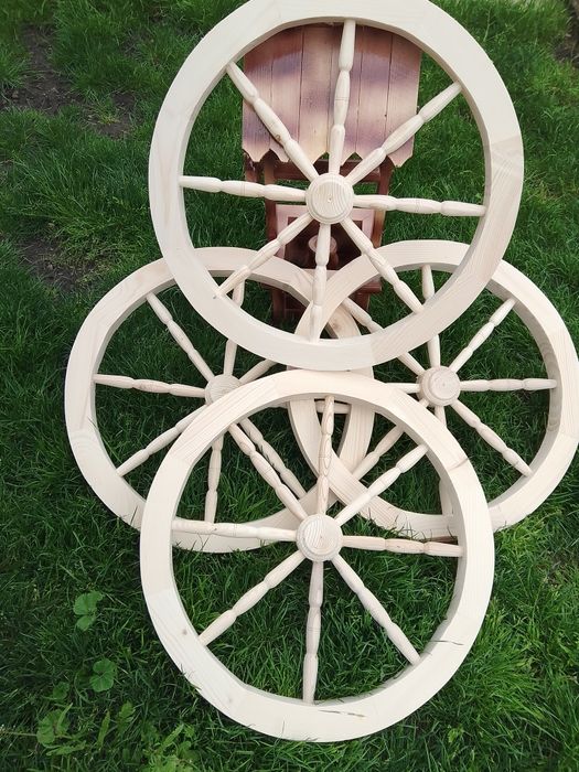 Roată ornament lemn