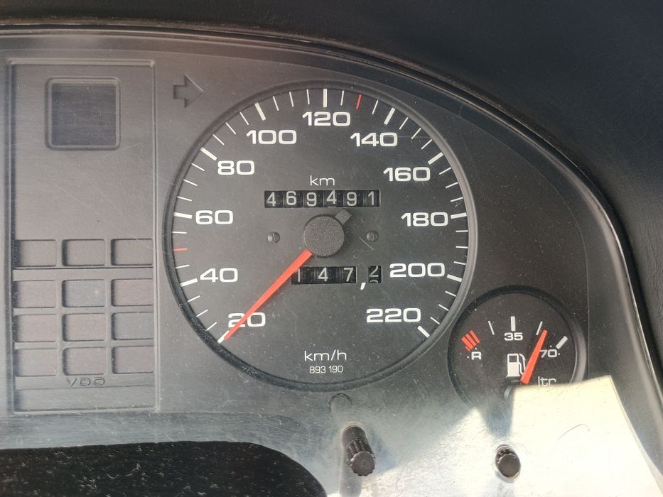 Ауди Купе 1.8 112к.с.1990г.3777лв.1931евро